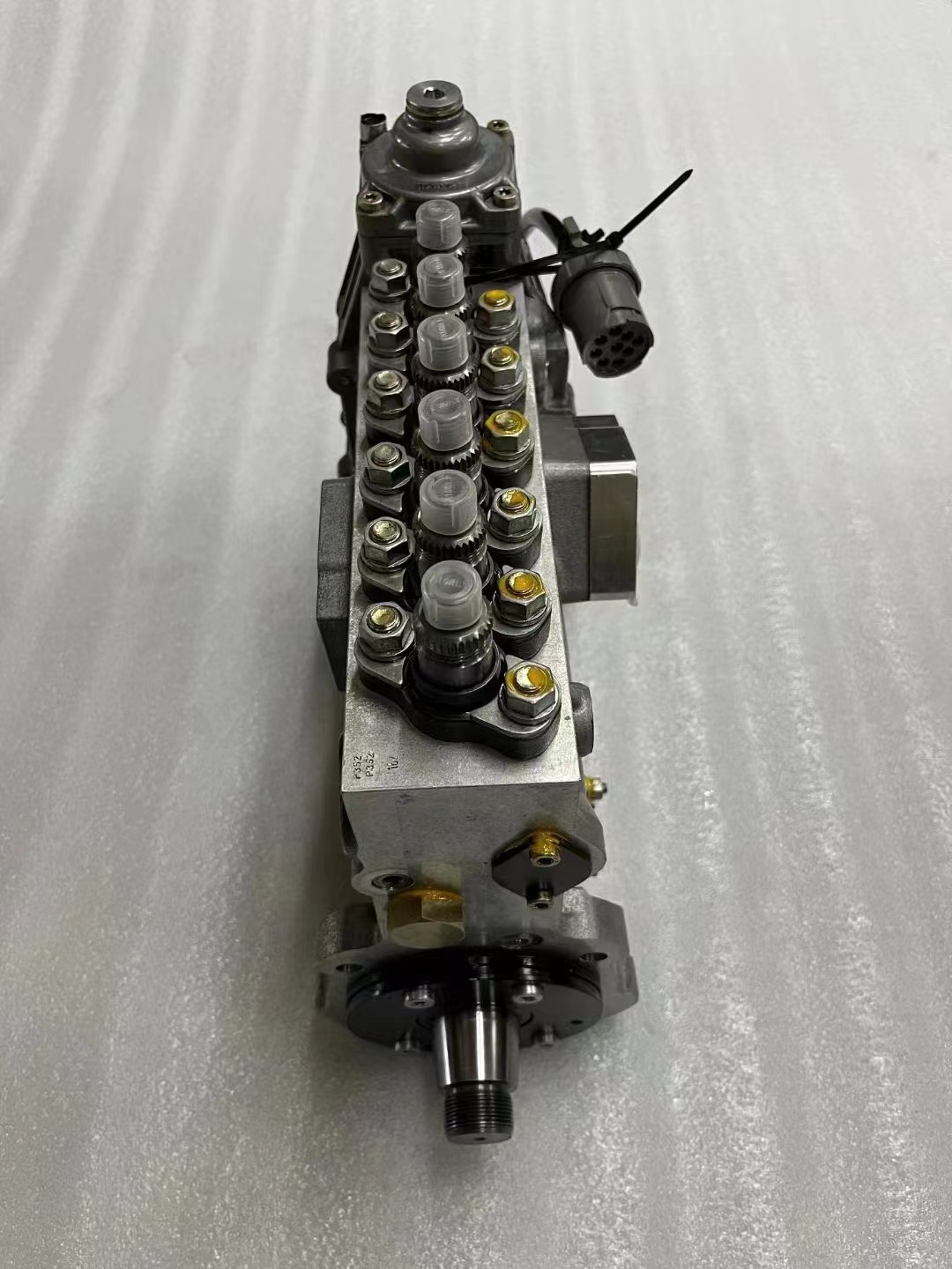 QST30 Original Fuel Injection Pump 0402796212 2881835 3093635 0402796213 3093636 2881834 3093638